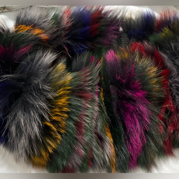 New Adrienne Landau Fox  Multi-Colored Infinity Neck Warmer - Msrp $295 - Picture 6 of 7